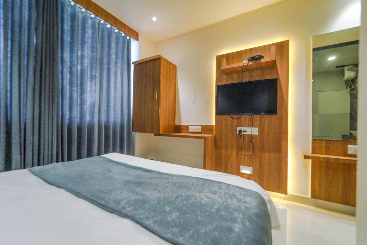 Hotel New Empire أحمد أباد المظهر الخارجي الصورة