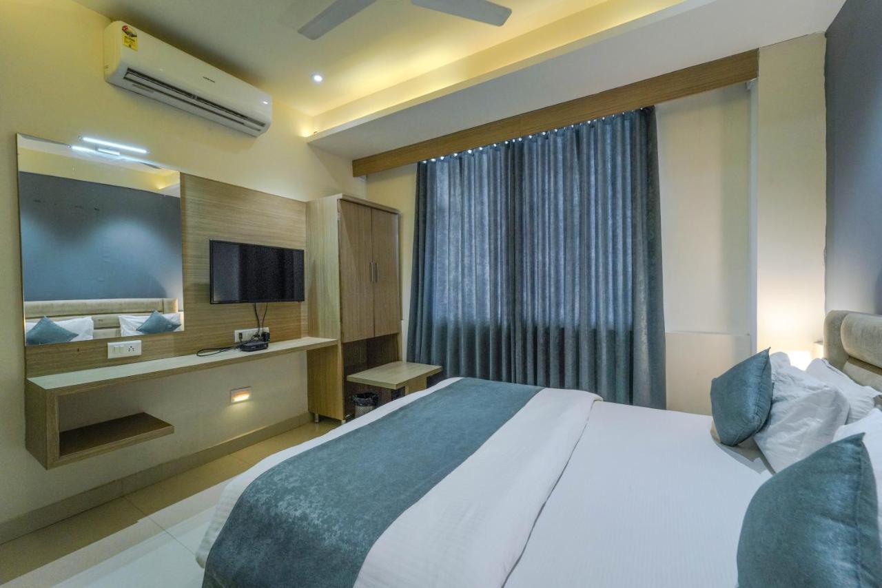 Hotel New Empire أحمد أباد المظهر الخارجي الصورة